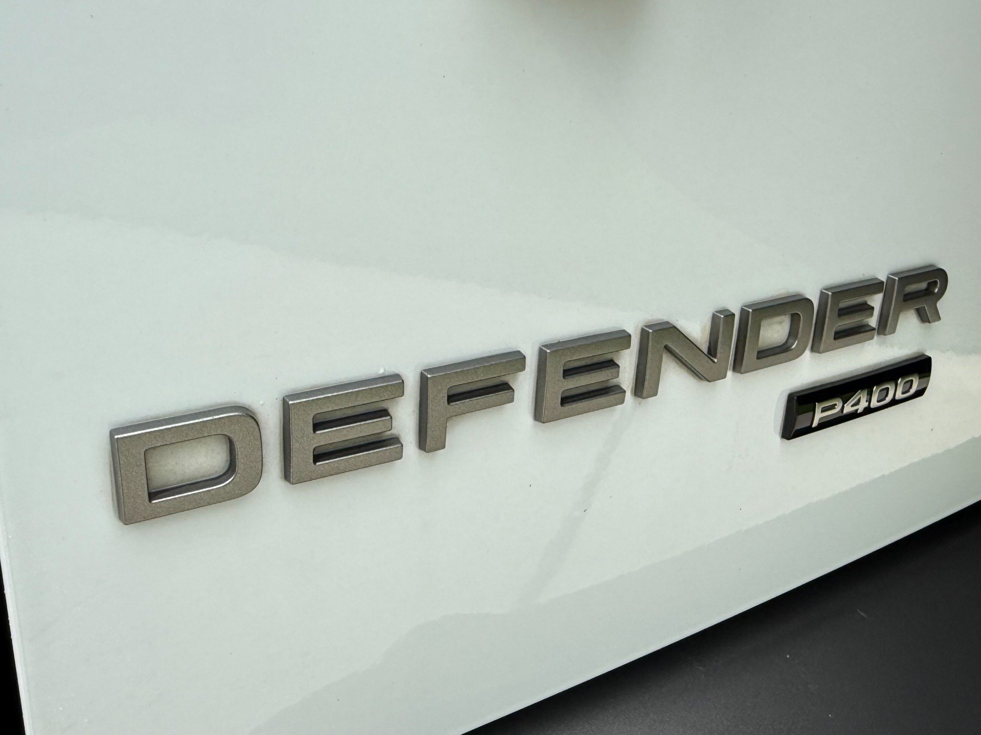 Used 2021 Land Rover Defender 110 X-Dynamic HSE AWD/4WD image 46