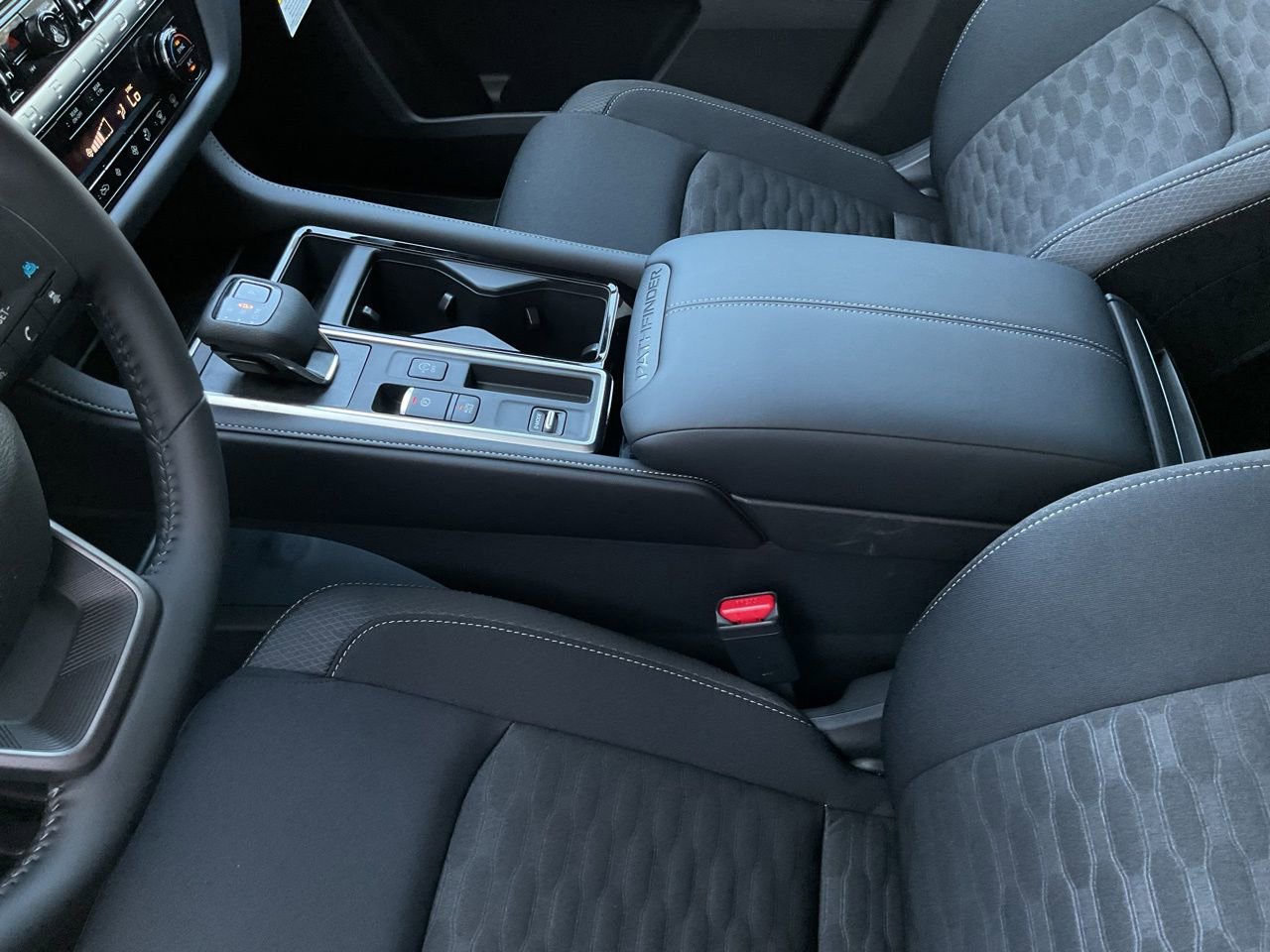 New 2026 Nissan Pathfinder SV image 33