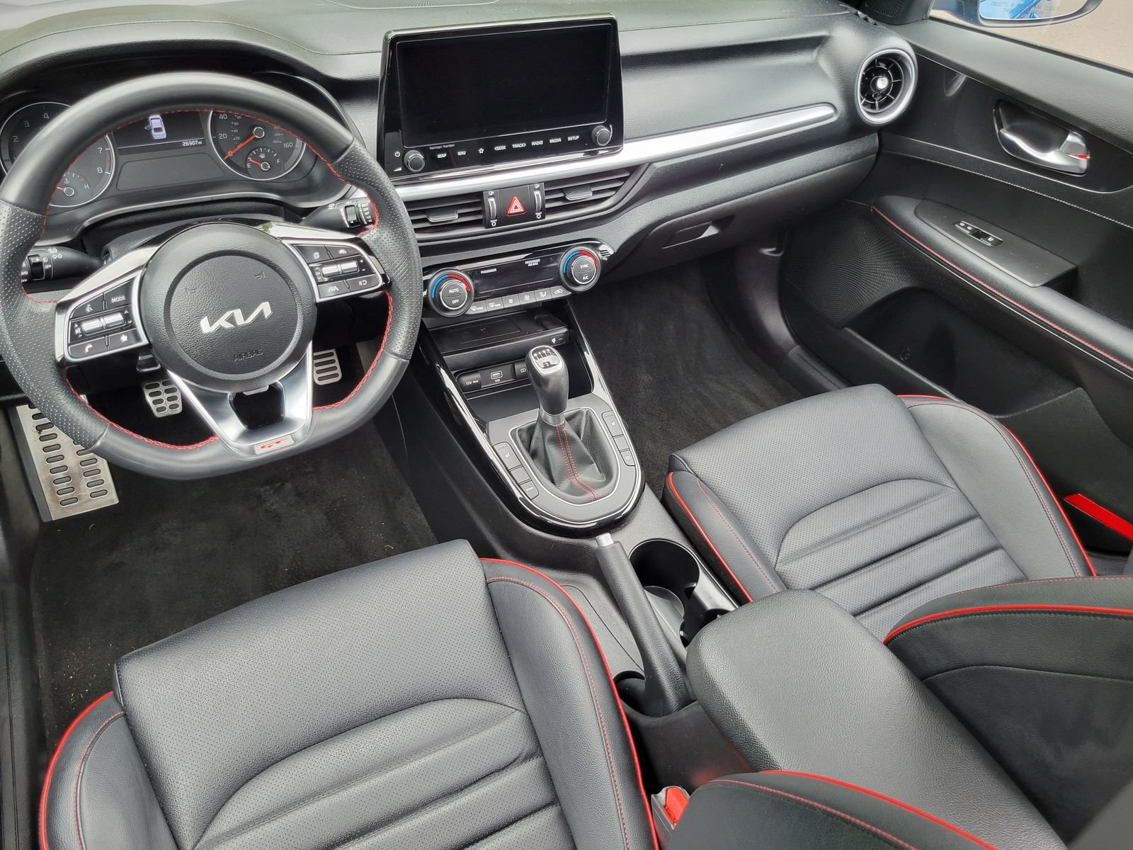 Used 2023 Kia Forte GT FWD image 23