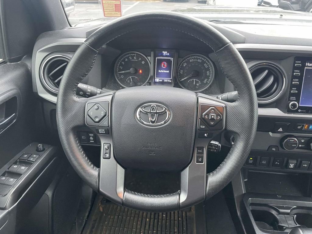 Used 2022 Toyota Tacoma TRD Sport image 25
