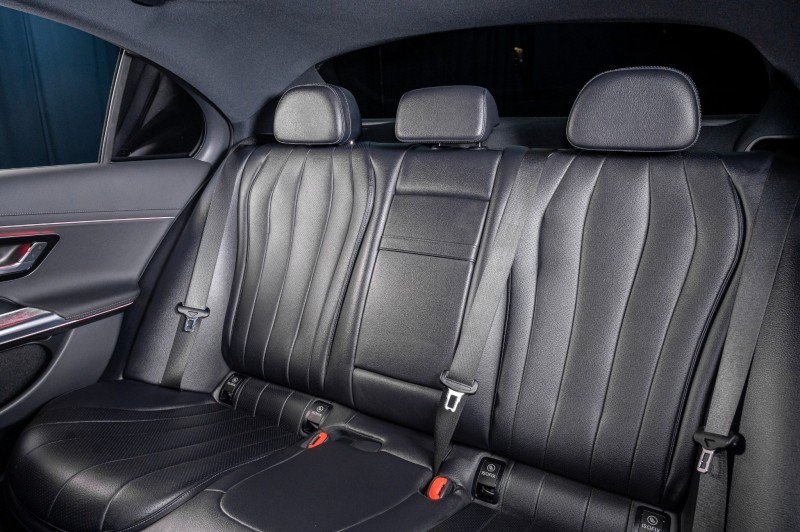 Certified 2026 Mercedes-Benz E 450 4MATIC Sedan image 25