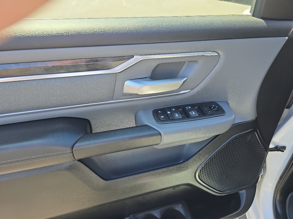 Used 2021 RAM 1500 Big Horn AWD/4WD image 11