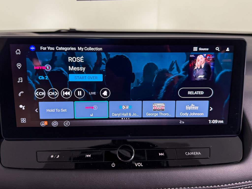 New 2026 Nissan Rogue Platinum image 24