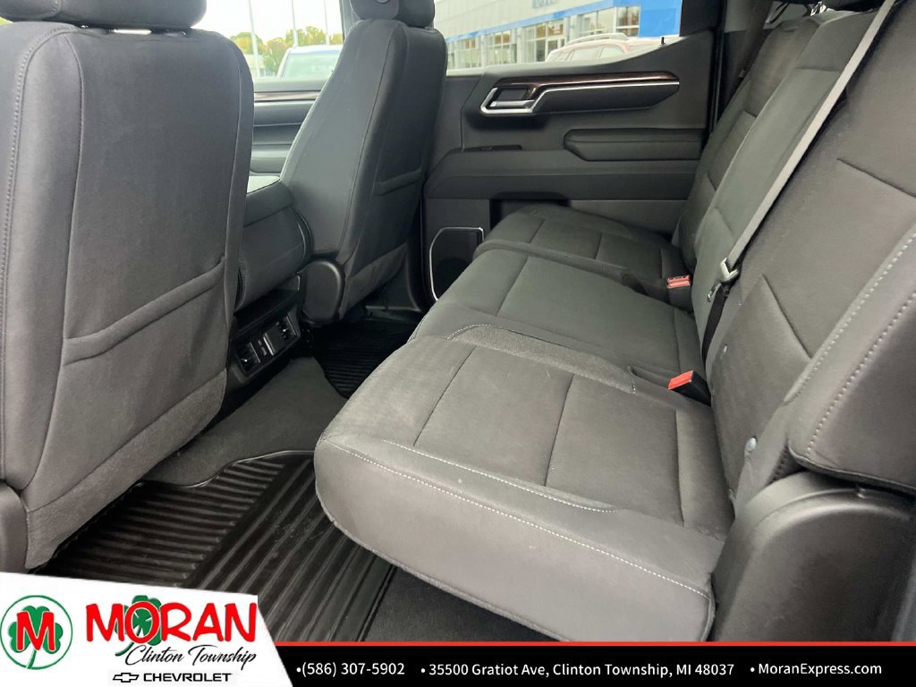 Certified 2025 Chevrolet Silverado 1500 LT AWD/4WD image 11
