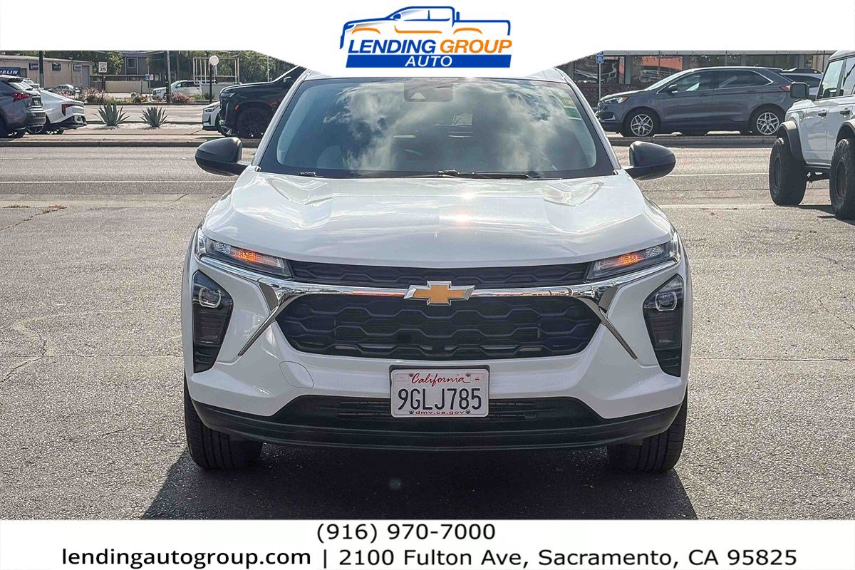 Used 2024 Chevrolet Trax LS FWD image 6