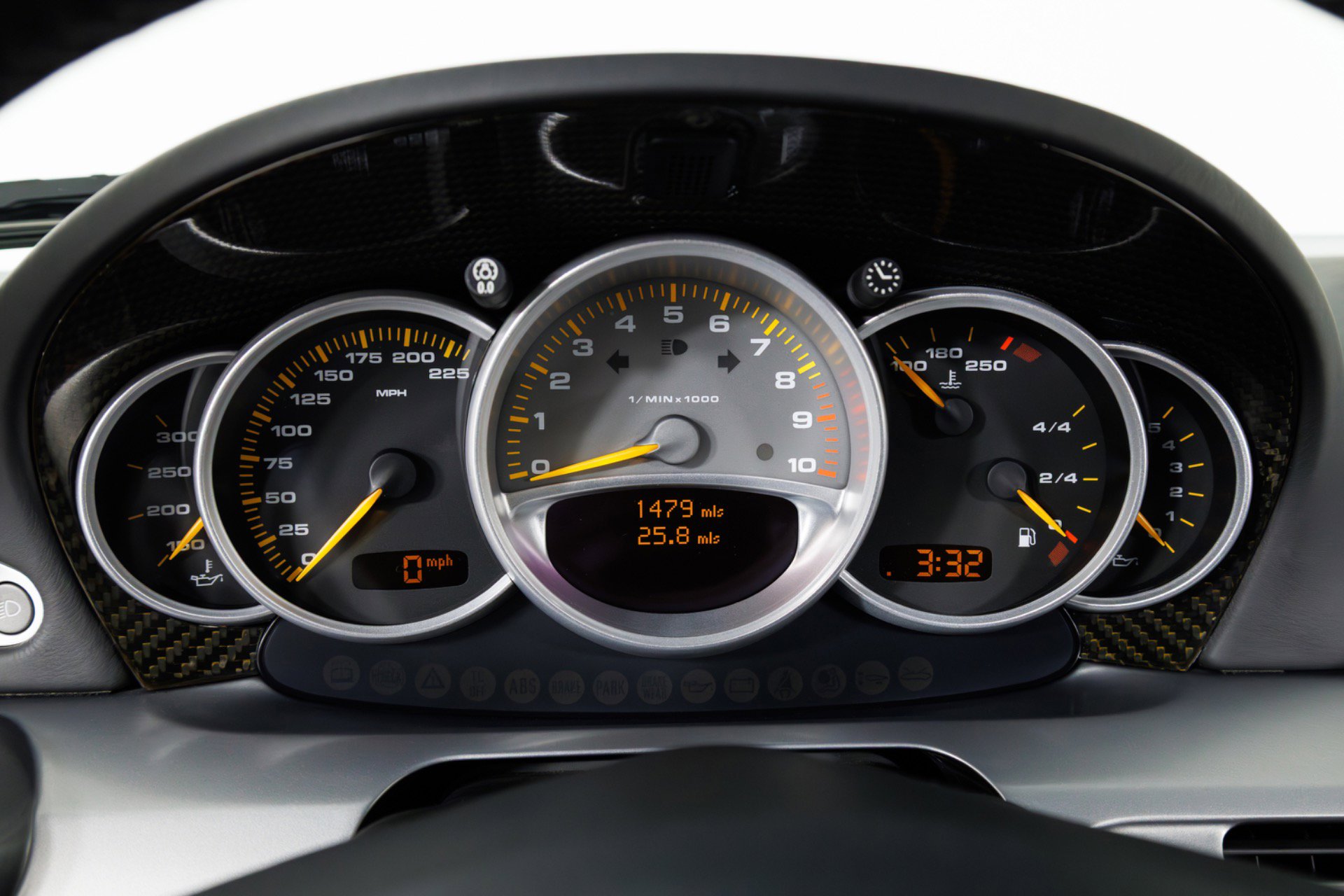 Used 2004 Porsche Carrera GT RWD image 22
