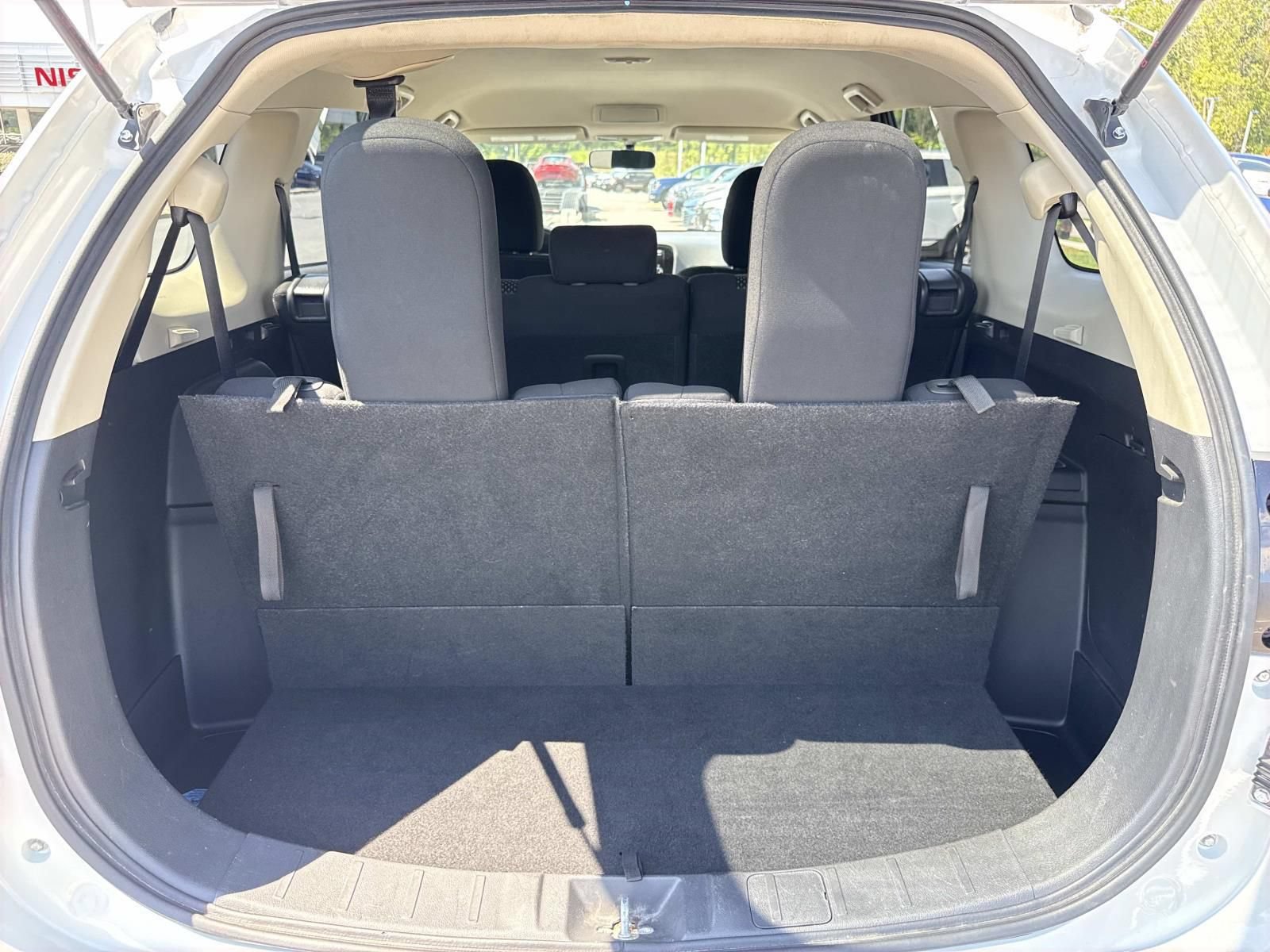 Used 2016 Mitsubishi Outlander ES AWD/4WD image 26