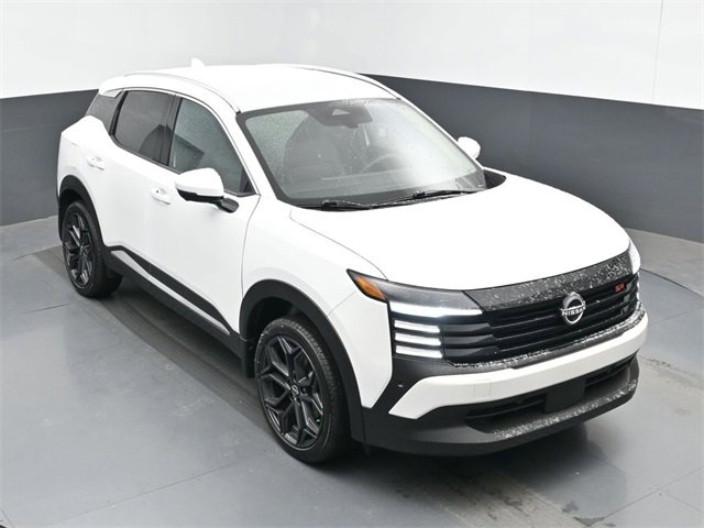 Used 2025 Nissan Kicks SR image 13