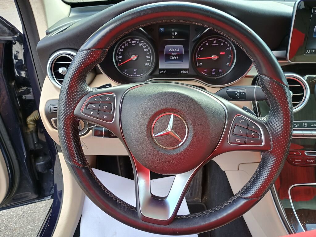 Used 2017 Mercedes-Benz GLC 300 4MATIC image 10