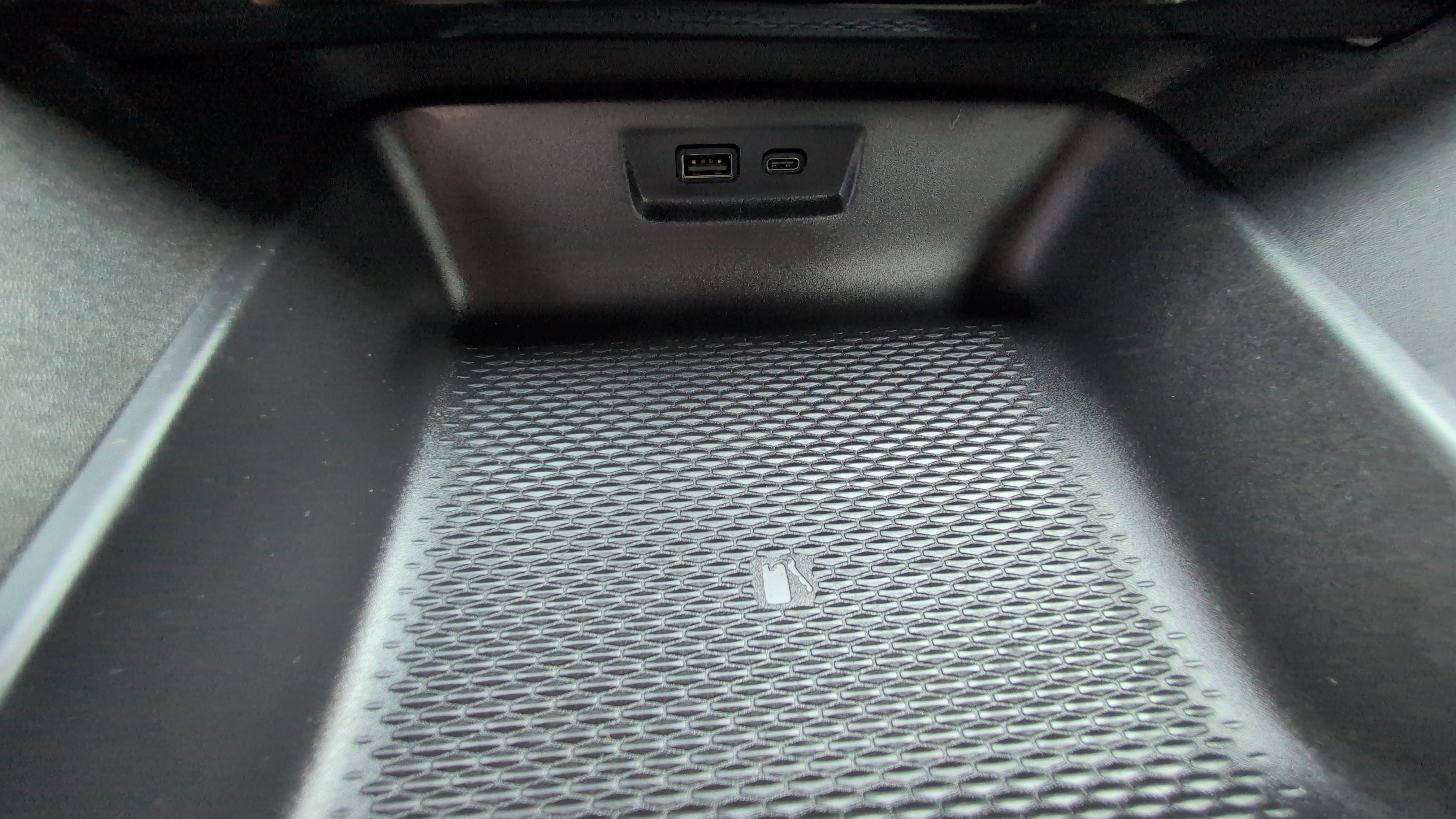 Used 2026 GMC Terrain AT4 image 24