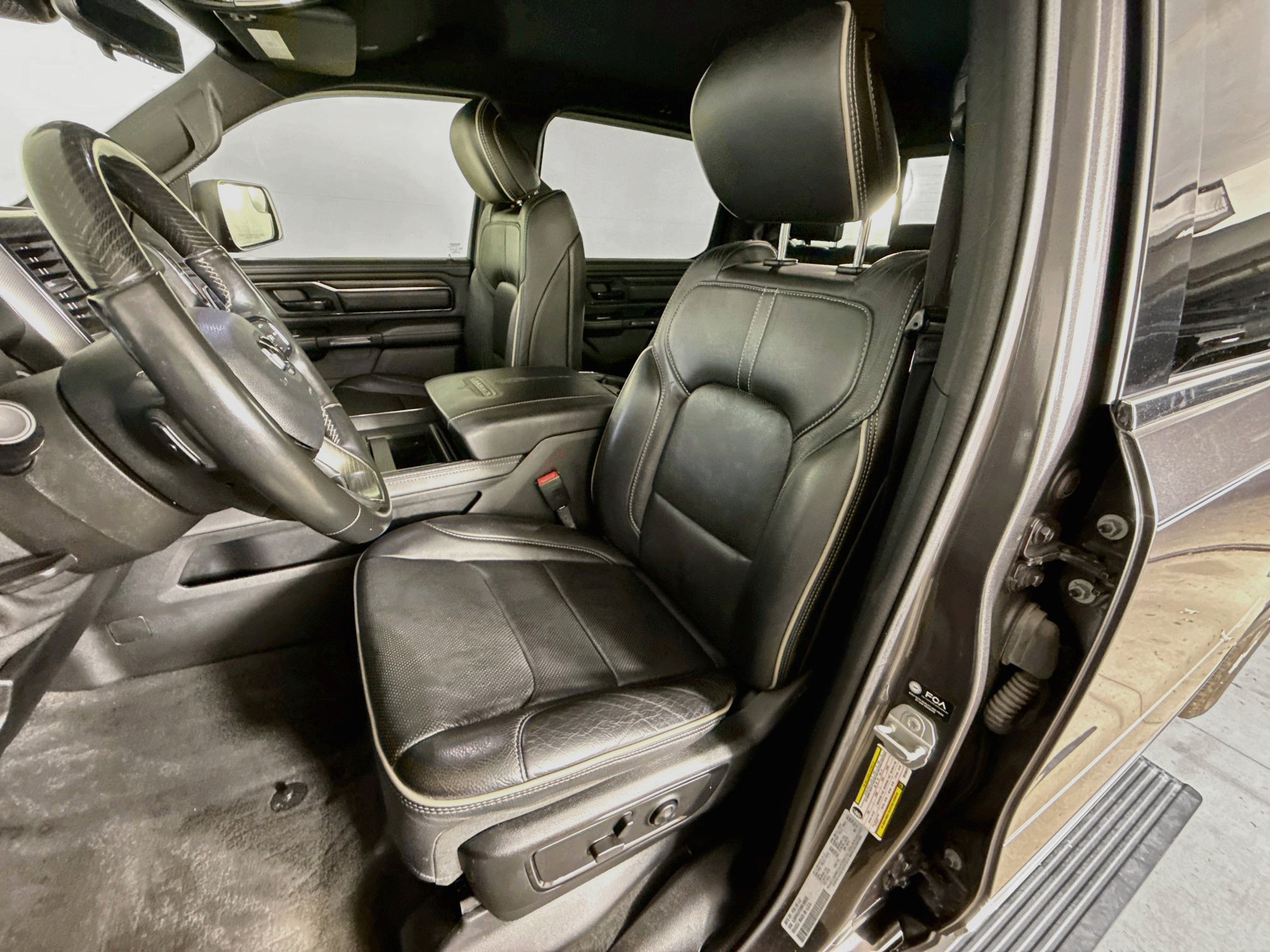 Used 2022 RAM 1500 Limited RWD image 25