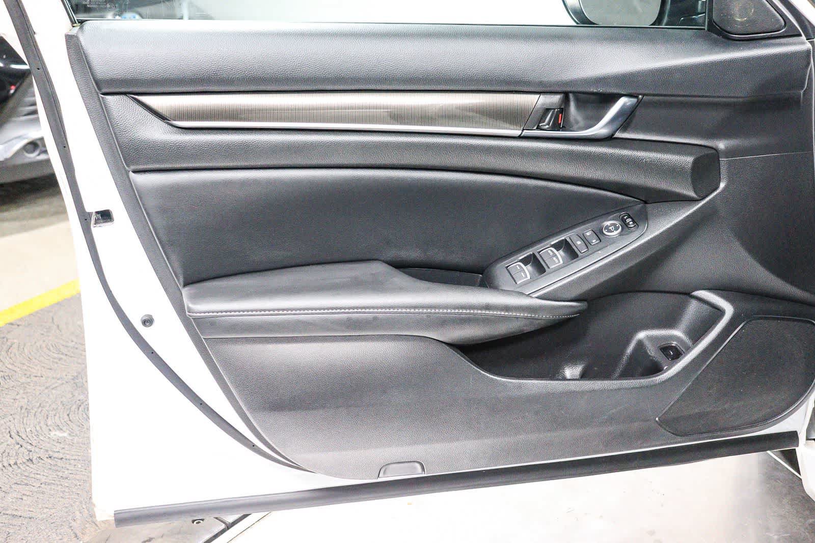 Used 2022 Honda Accord Sport image 21