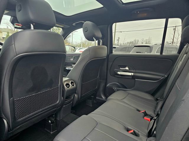 Certified 2023 Mercedes-Benz GLB 250 4MATIC image 24