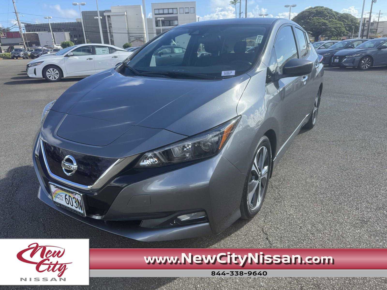 Certified 2020 Nissan Leaf SV image 1