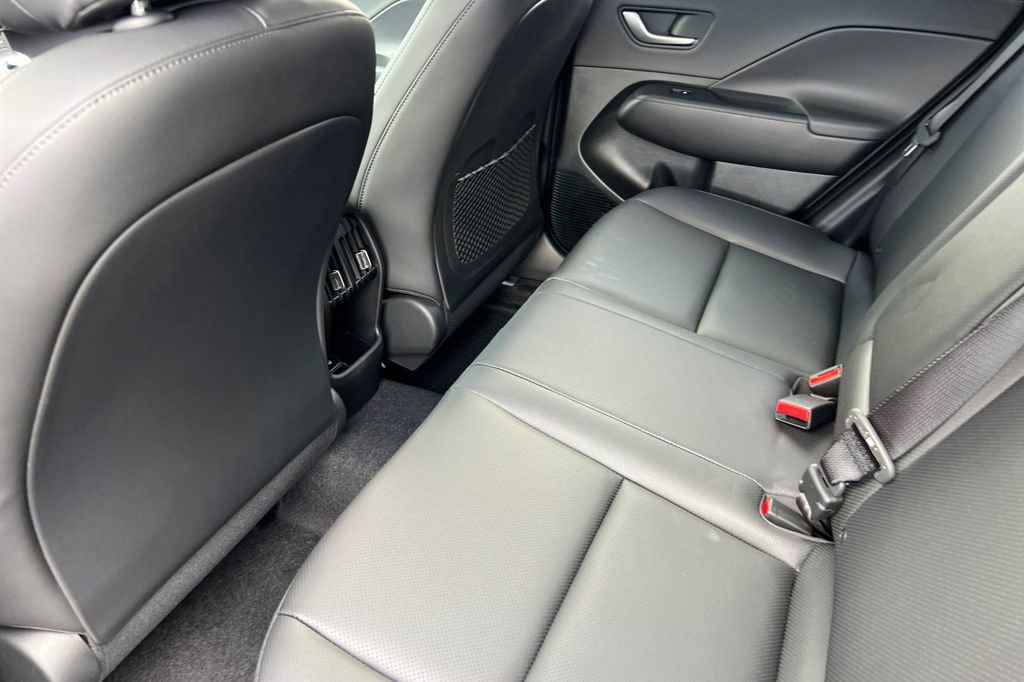 Certified 2026 Hyundai Kona SEL Premium image 10