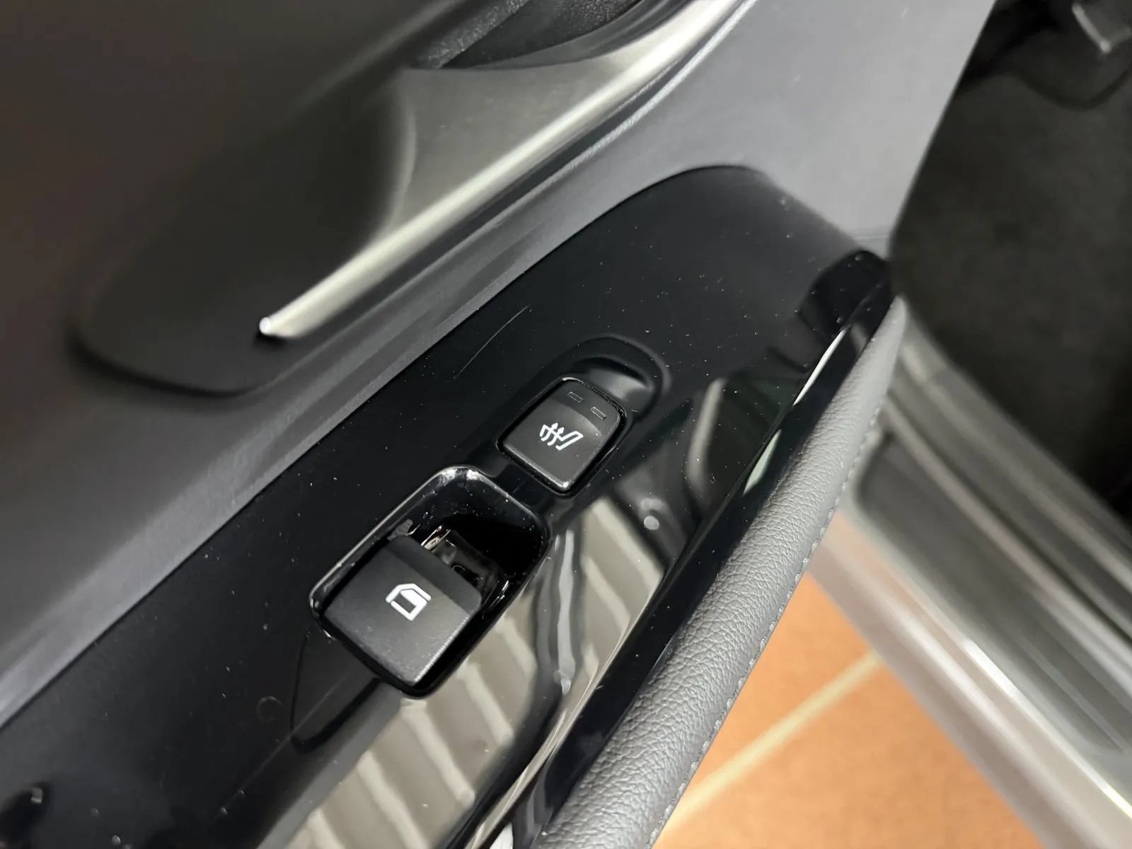 Used 2024 Hyundai Tucson Limited AWD/4WD image 35