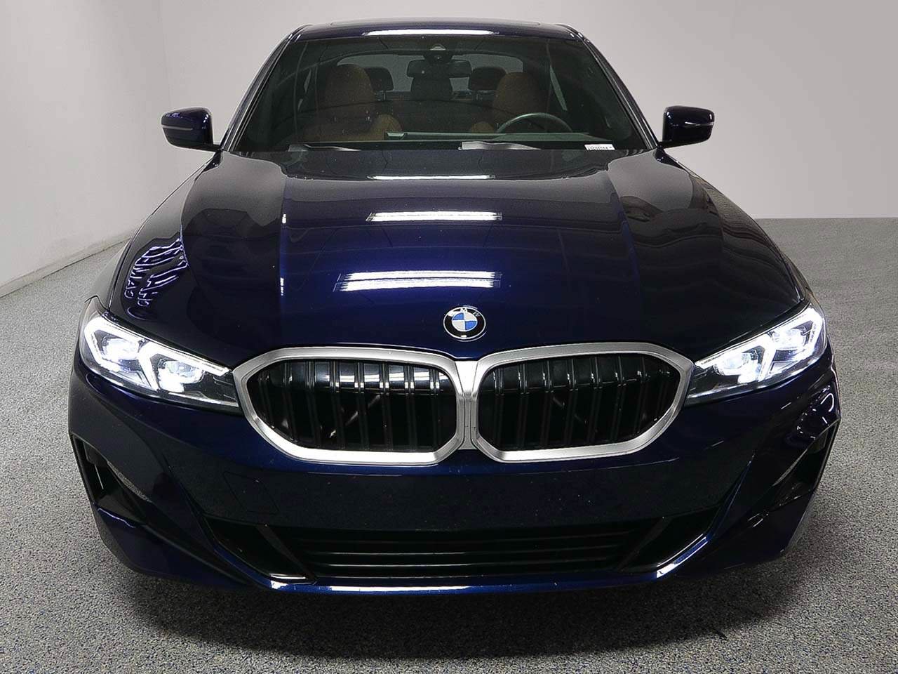 Used 2024 BMW 330i Sedan w/ Convenience Package RWD image 2