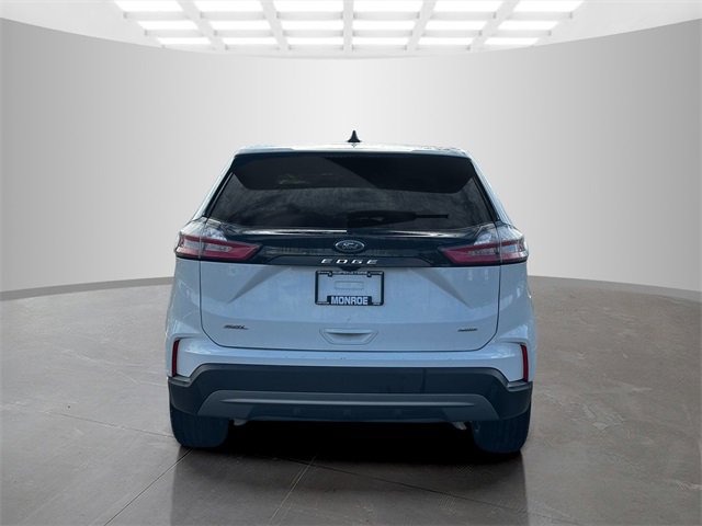 Used 2024 Ford Edge SEL image 6
