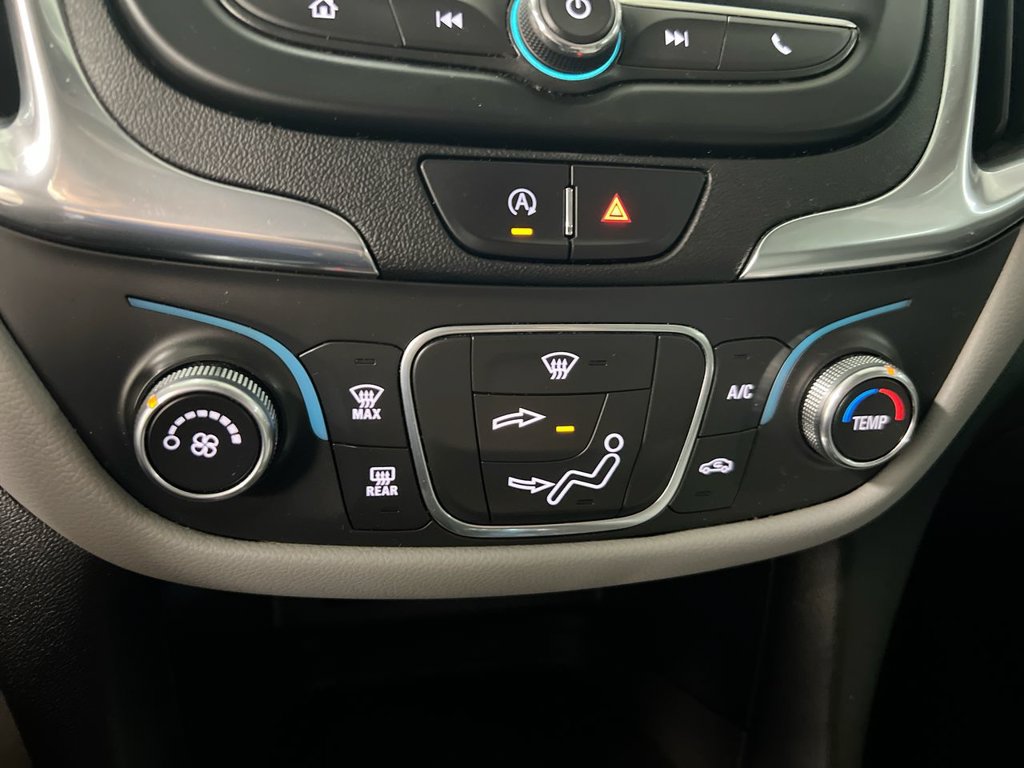 Used 2022 Chevrolet Equinox LS FWD image 16