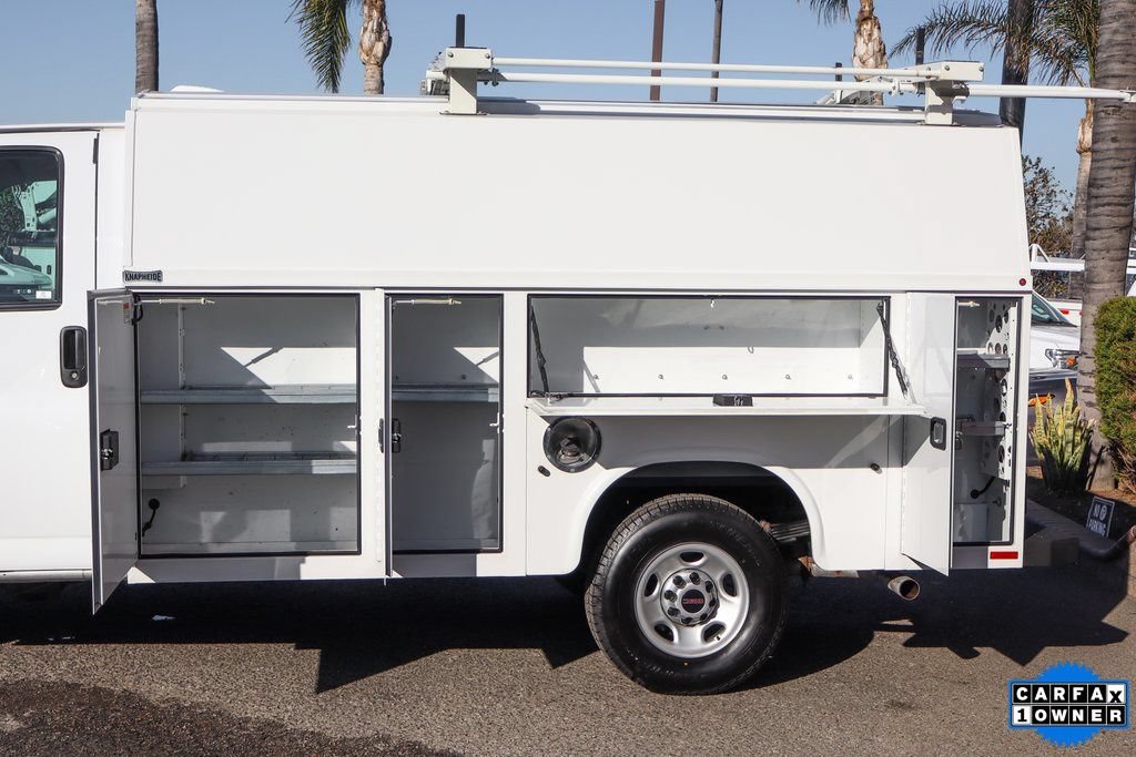 Used 2021 GMC Savana 3500 w/ Power Convenience Package RWD image 5