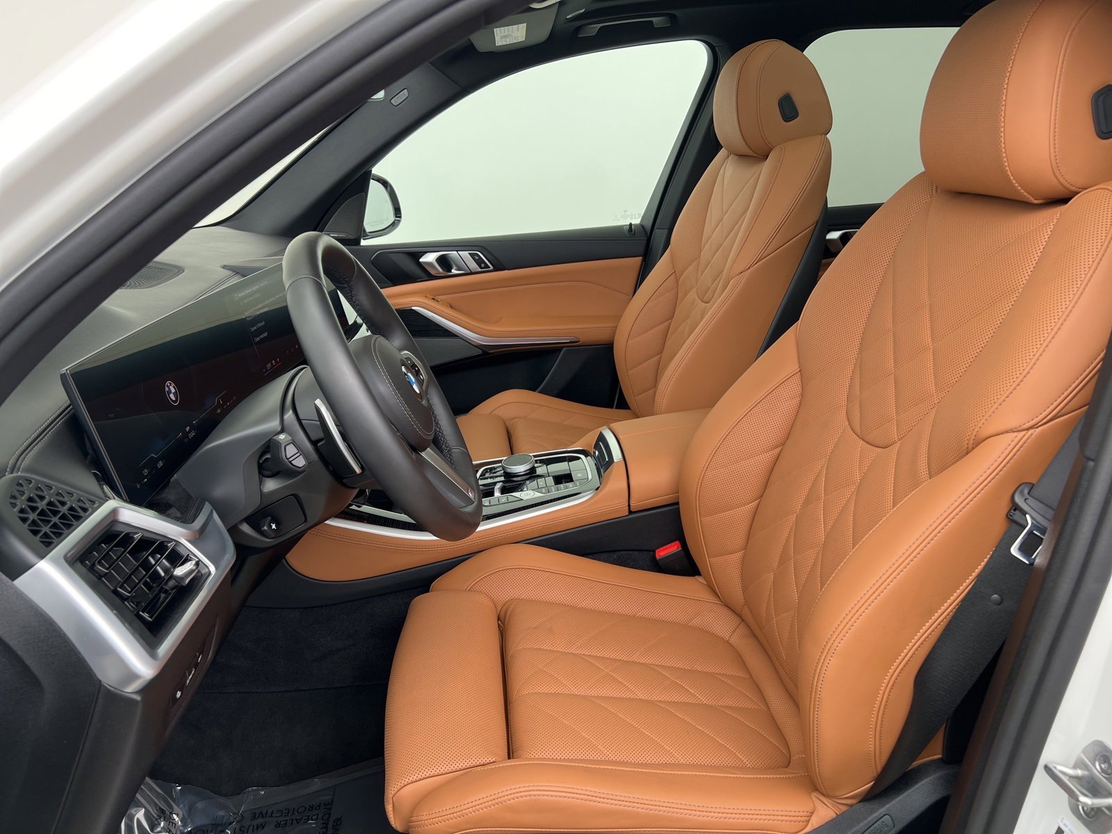 Used 2026 BMW X5 xDrive40i w/ M Sport Package image 10