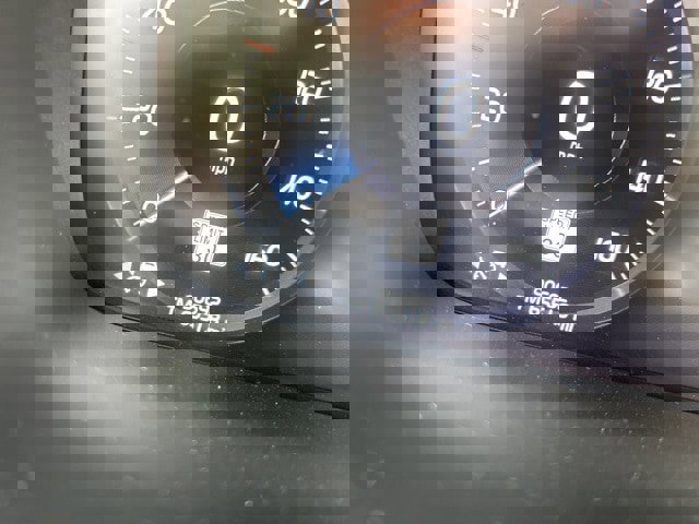 Used 2021 Volvo S60 T8 Inscription image 9