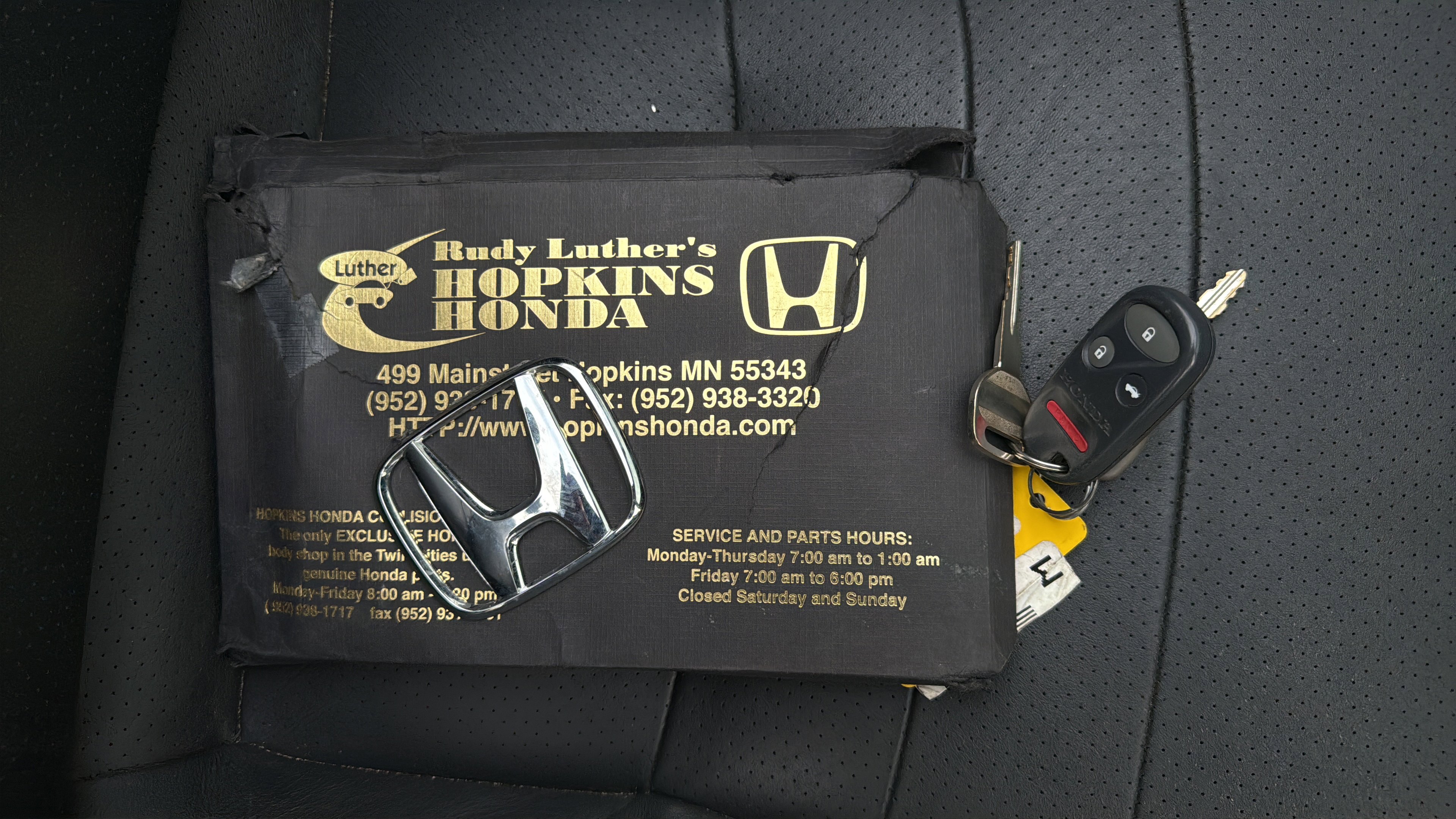 Used 2003 Honda S2000 Convertible 2D image 28