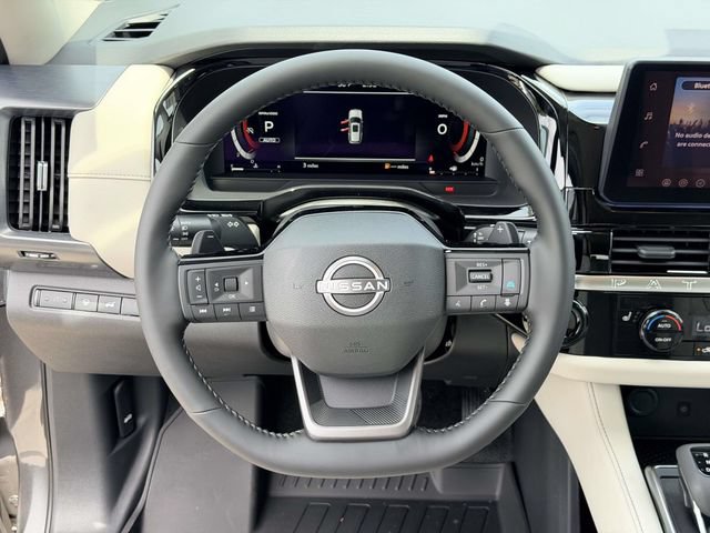 New 2026 Nissan Pathfinder SL AWD/4WD image 18