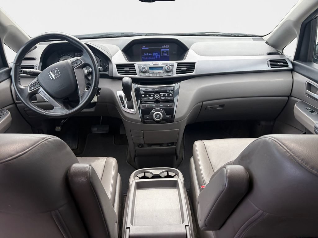 Used 2026 Toyota Corolla XSE FWD image 15