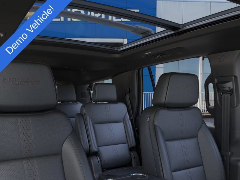 New 2026 Chevrolet Tahoe High Country w/ Sun And Tow Package AWD/4WD image 24