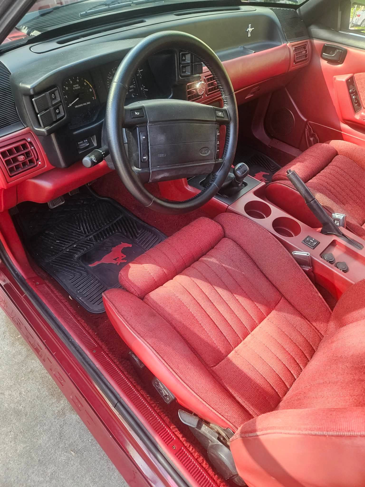 Used 1990 Ford Mustang GT RWD image 2