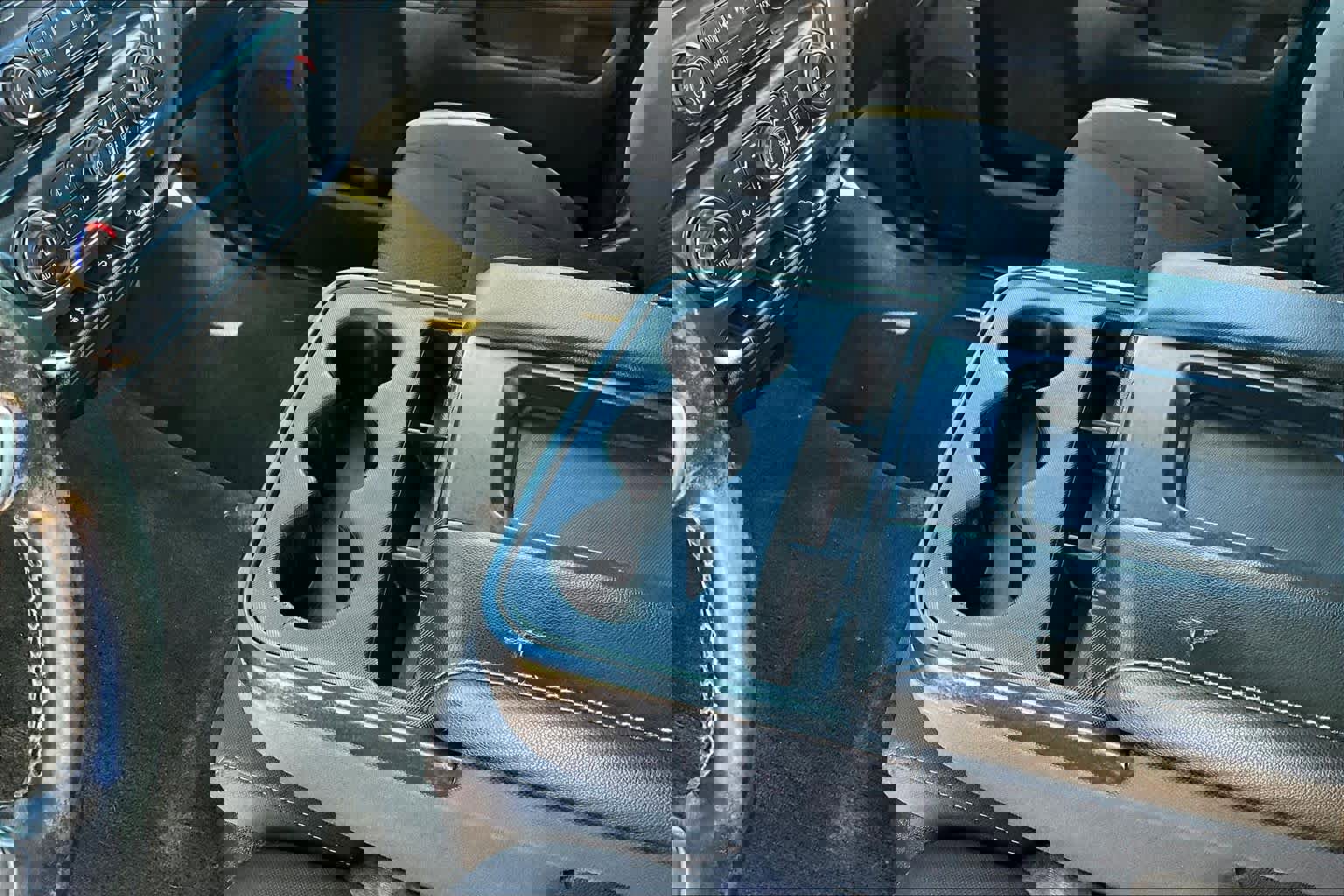 Used 2016 Chevrolet Silverado 2500 LT image 16