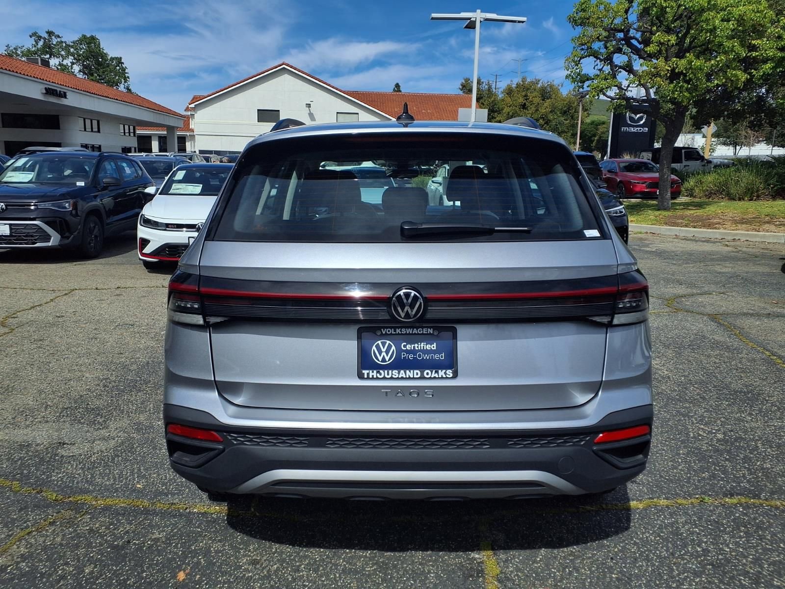 Certified 2025 Volkswagen Taos S FWD image 21