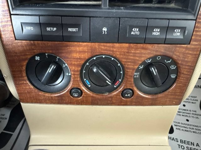 Used 2006 Ford Explorer Eddie Bauer AWD/4WD image 15