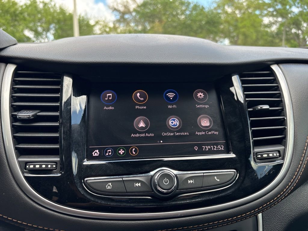 Used 2022 Chevrolet Trax LT w/ Midnight Edition image 28