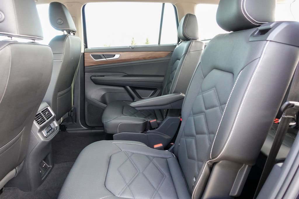 New 2026 Volkswagen Atlas SE image 26