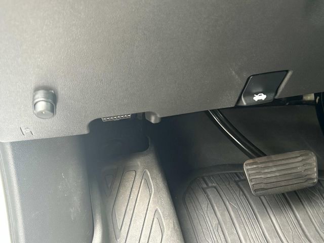 Used 2023 GMC Sierra 1500 SLT w/ SLT Premium Package image 21