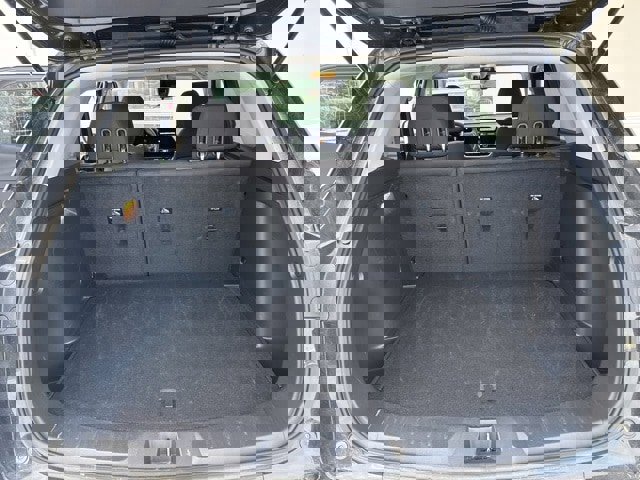 Used 2025 Chevrolet TrailBlazer LT w/ Driver Confidence Package image 9