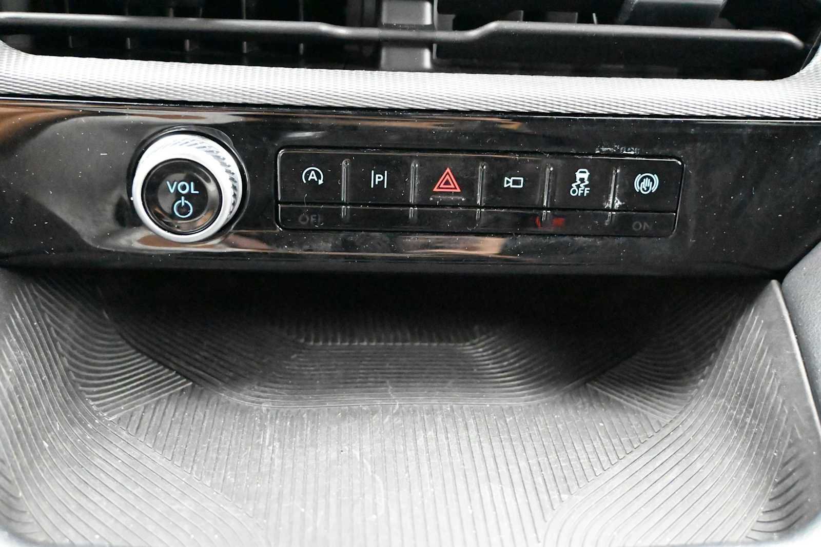 Used 2025 Ford Explorer ST-Line AWD/4WD image 59
