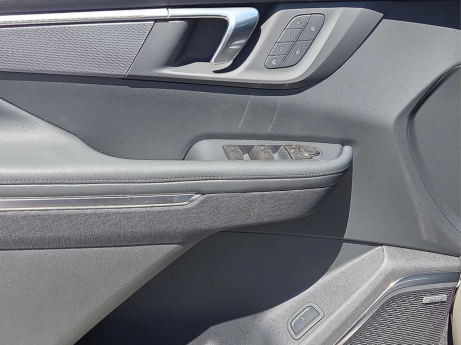 New 2026 Buick Enclave Sport Touring w/ Power Package FWD image 15