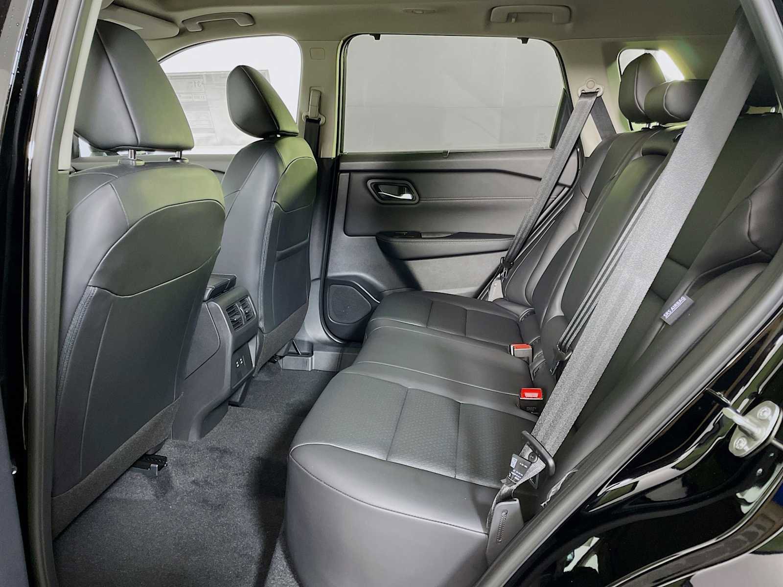 New 2026 Nissan Rogue SV image 5