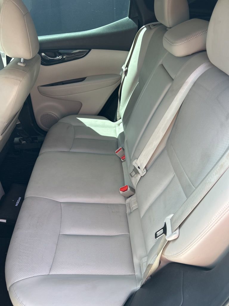 Used 2019 Nissan Rogue Sport SL image 12