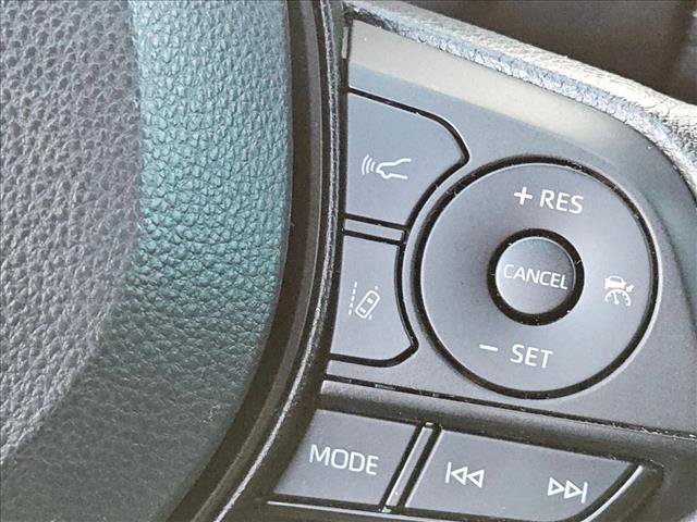Used 2024 Toyota RAV4 XLE w/ Convenience Package FWD image 7