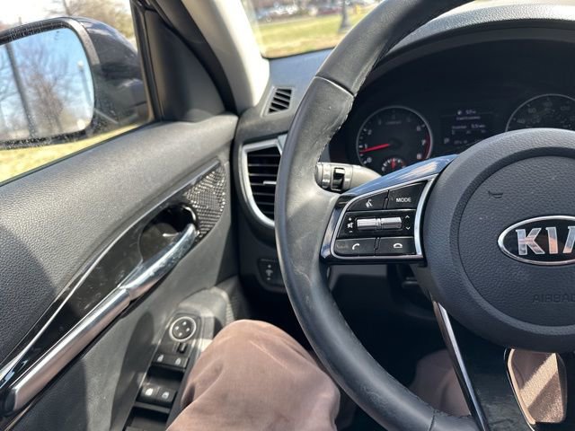 Certified 2021 Kia Seltos S image 37