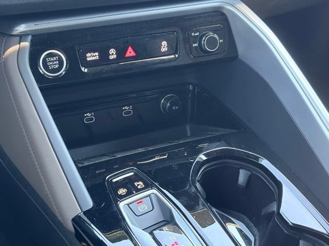 Certified 2025 Audi Q5 Premium w/ Premium Plus AWD/4WD image 10