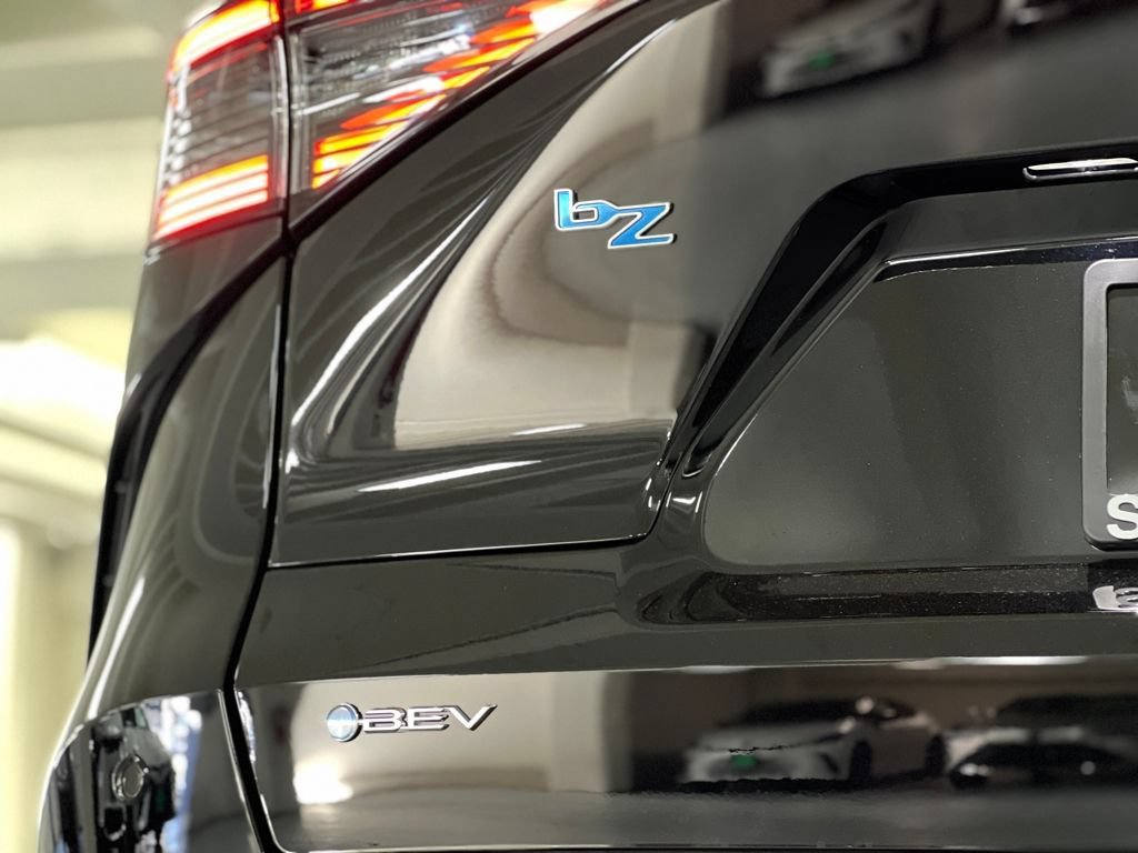 New 2026 Toyota bZ FWD image 7