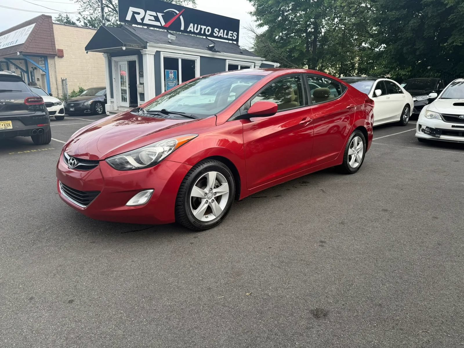 Used 2012 Hyundai Elantra GLS w/ Preferred Pkg 3