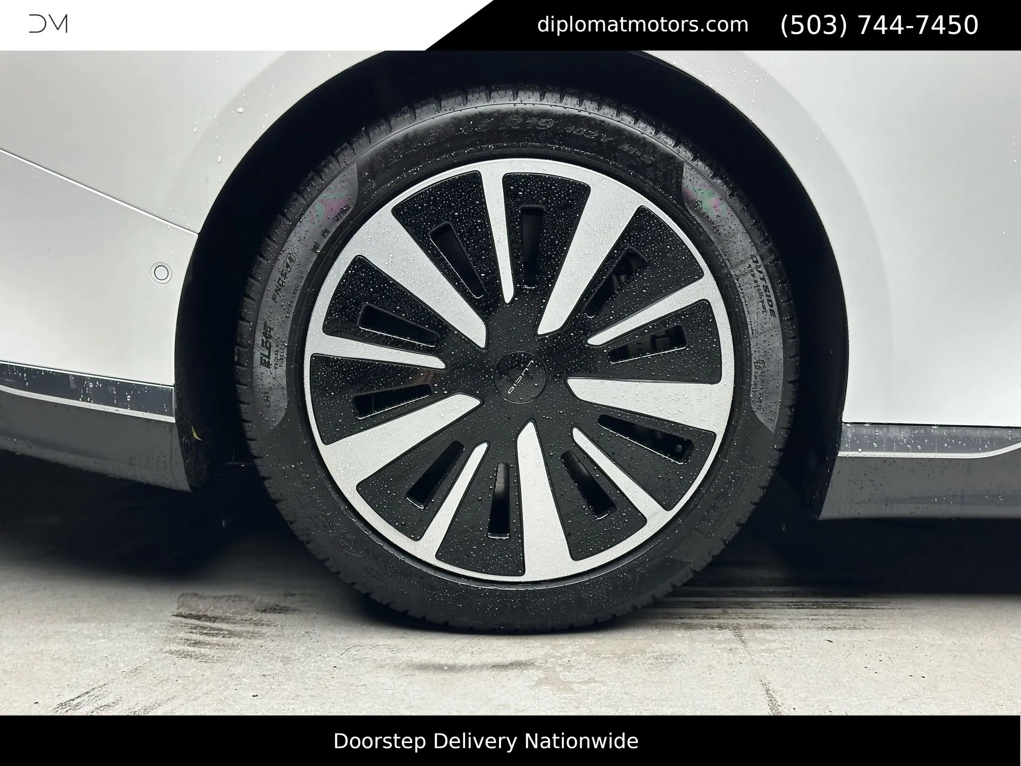 Used 2024 Lucid Air Touring image 35