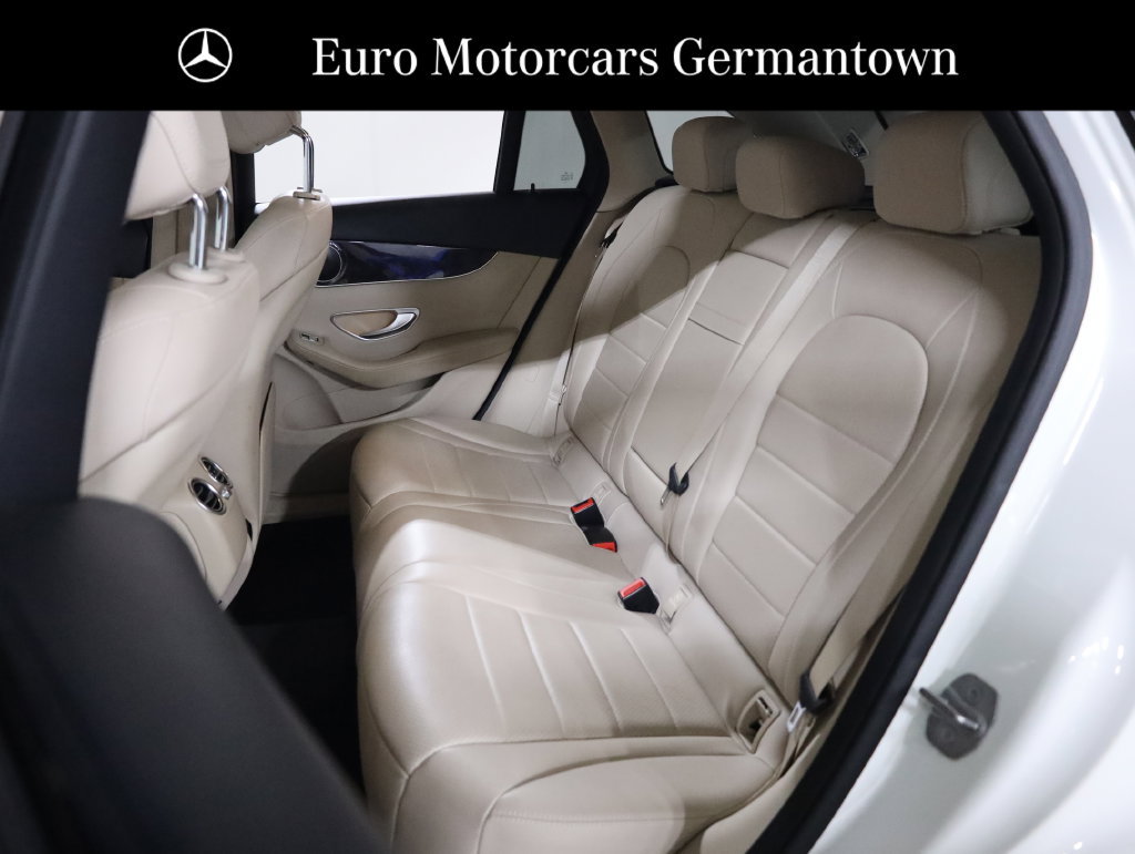 Used 2019 Mercedes-Benz GLC 350e 4MATIC image 50