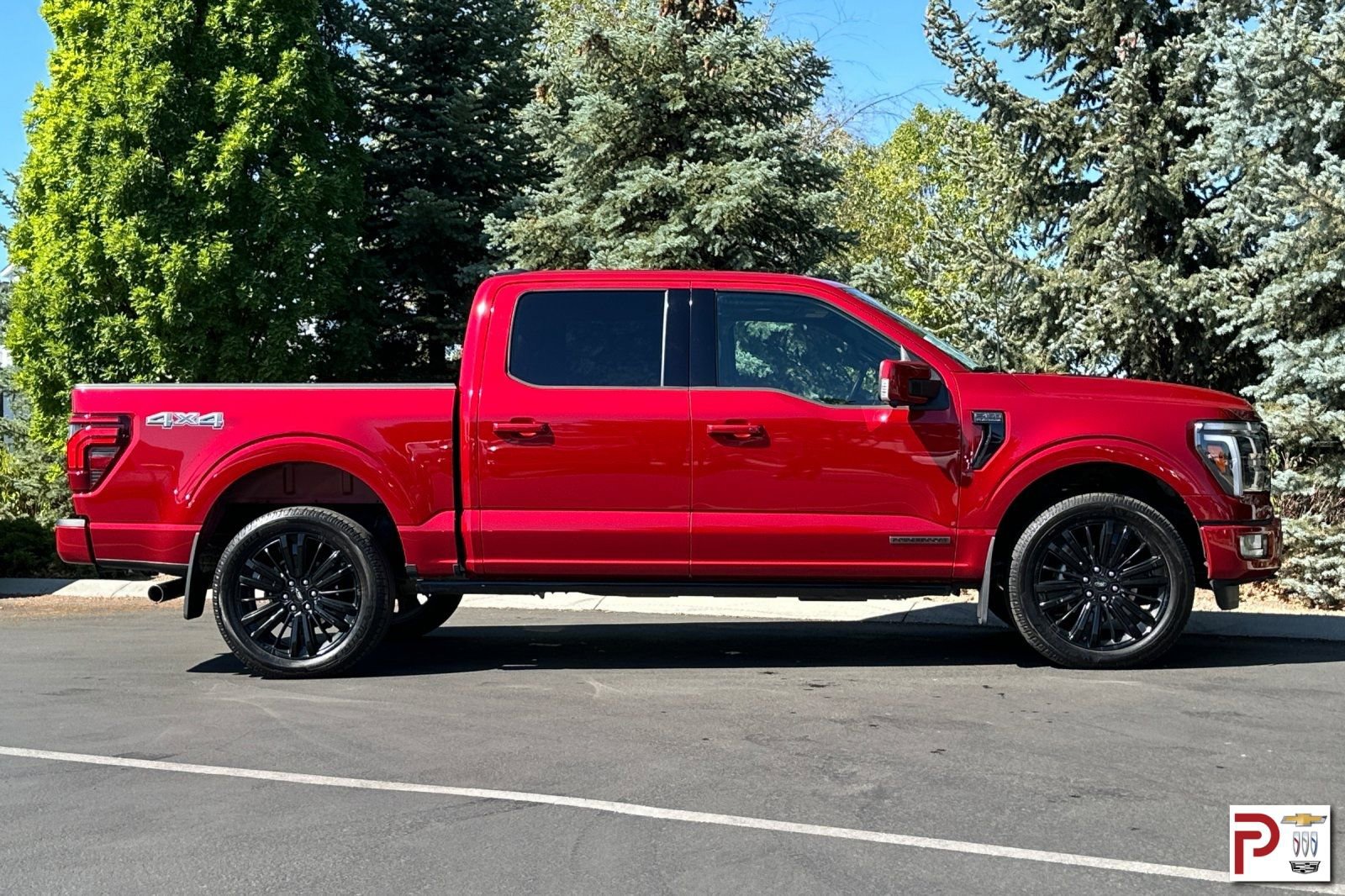 Used 2024 Ford F150 Platinum image 3